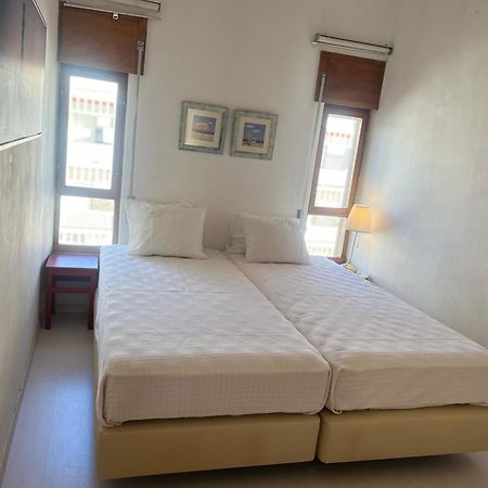Armacao De Pera - Beach Apartment - Sea View- Walk To The Beach - Algarve מראה חיצוני תמונה
