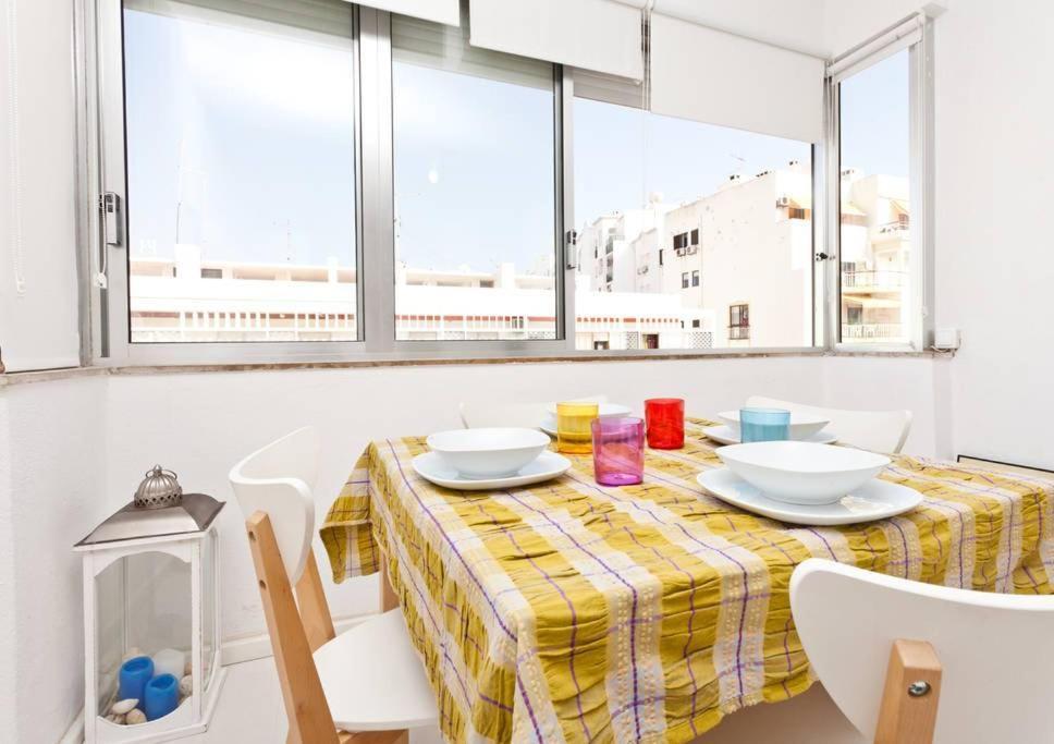 Armacao De Pera - Beach Apartment - Sea View- Walk To The Beach - Algarve מראה חיצוני תמונה