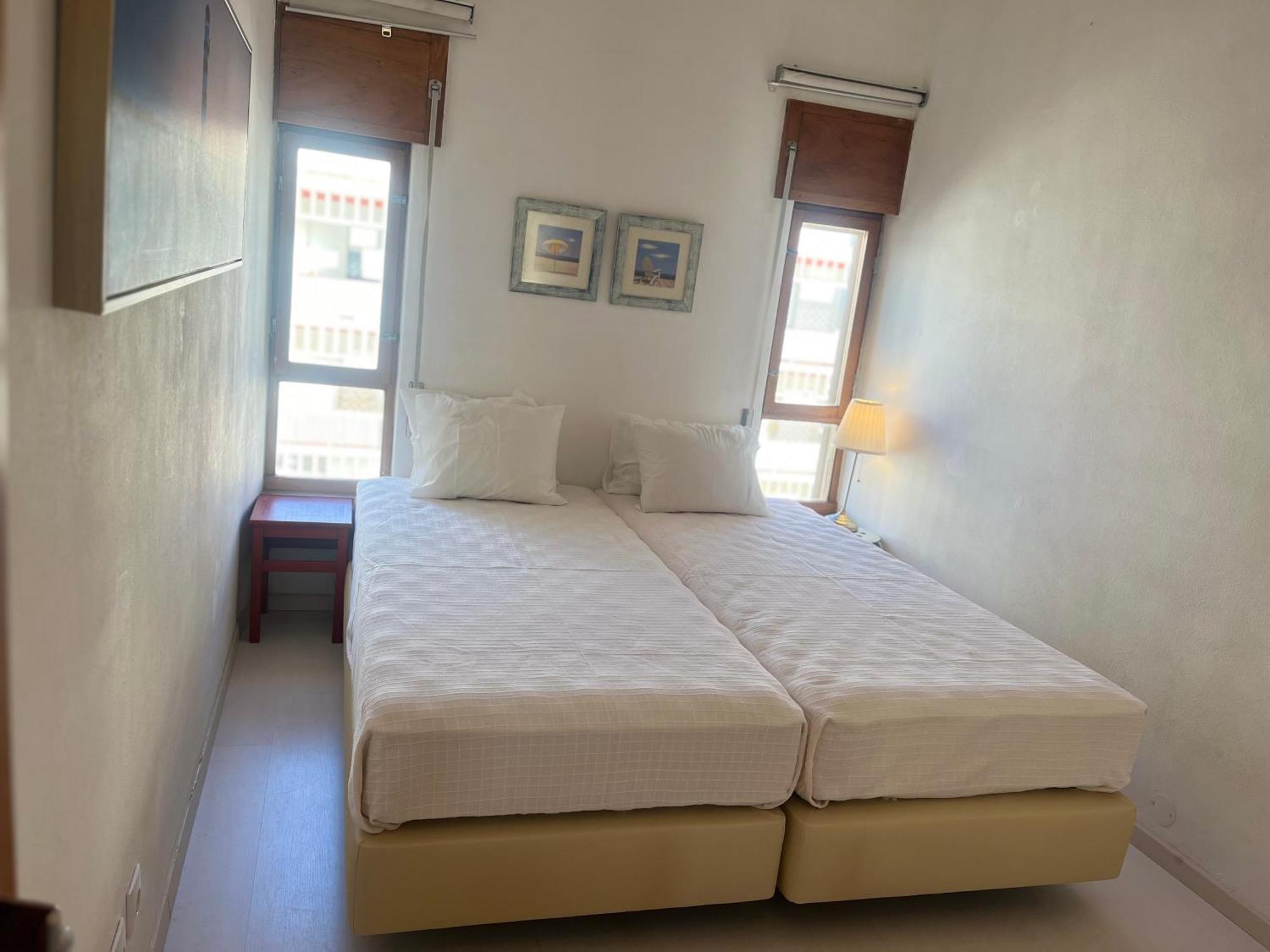Armacao De Pera - Beach Apartment - Sea View- Walk To The Beach - Algarve מראה חיצוני תמונה
